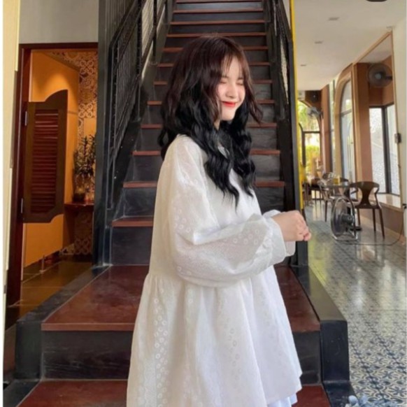 Áo babydoll xô thêu hoa siêu điệu.Áo babydoll kiểu cách thêu hoa tay bồng siêu xinh