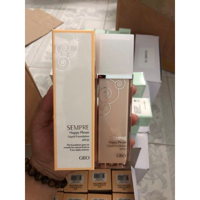 Kem nền hiệu chỉnh sắc tố da Geo Lamy Sempre Happy & Please Liquid Foundation SPF20 | BigBuy360 - bigbuy360.vn
