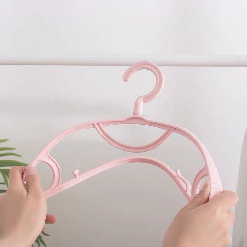 Móc Treo Quần Áo Đa Năng Chống Trượt
