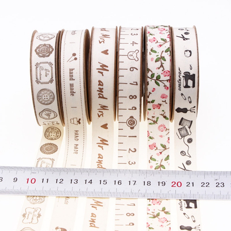 Cuộn Dây Ruy Băng Họa Tiết Chữ Mr & Mrs 10M 1.5cm Dùng Để Gói Quà Độc Đáo