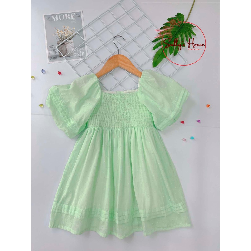 Đầm Xích móc xanh mint, vải boi hạt, tay phồng của Sally's house