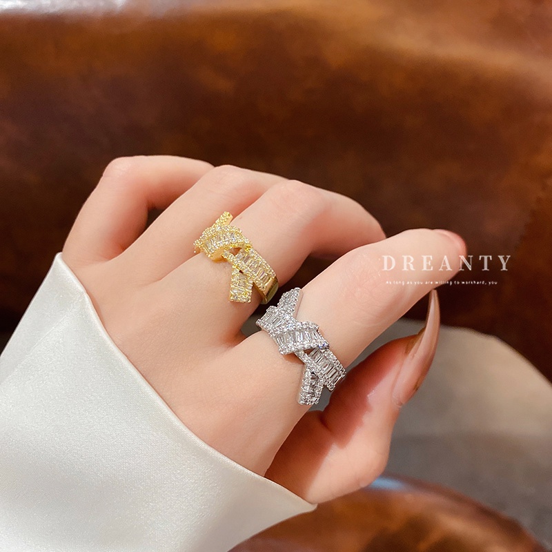 Nhẫn Hở Mạ Vàng Đính Đá Zircon Kiểu Dáng Ngọt Ngào