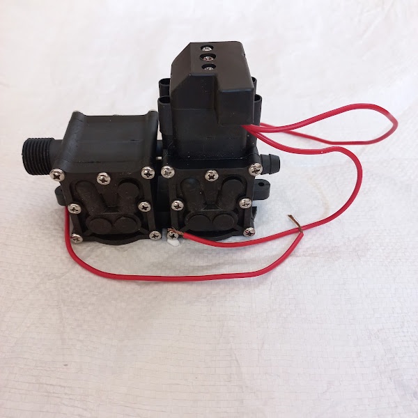 Đầu bộ bơm đôi 12V, kèm rơ le tự ngắt