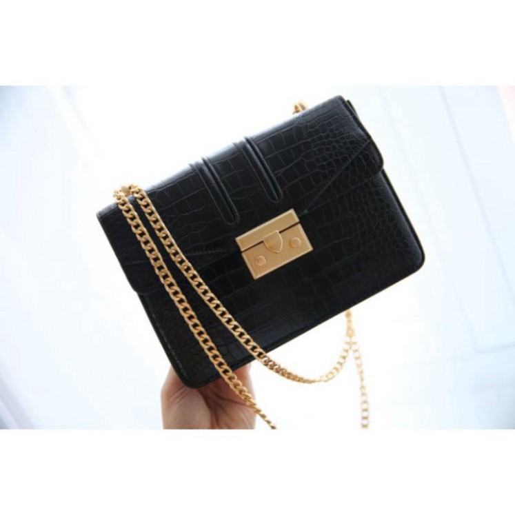 Túi đeo chéo nữ thời trang C N K gân da cá sấu hàng xuất dư sz22cm fulbox M 01-3