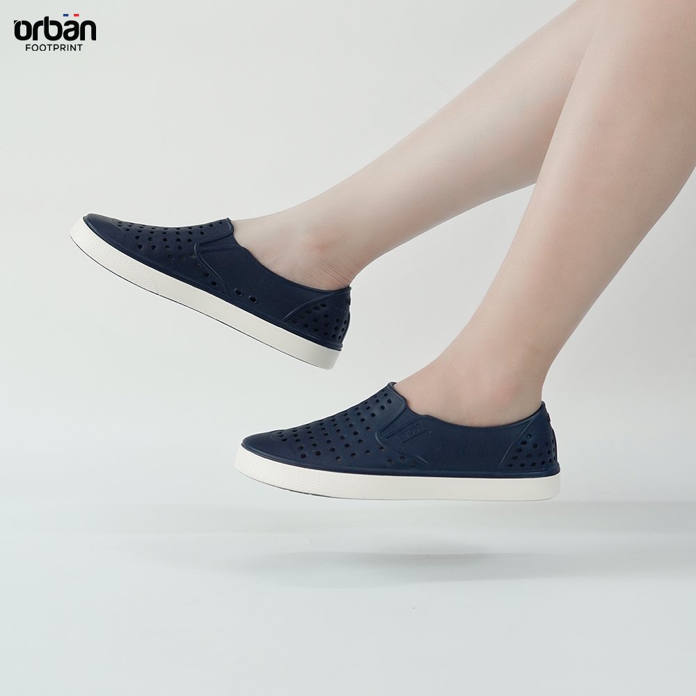 [Chính hãng - Phom nhỏ] Giày nhựa URBAN nam nữ đi mưa đi biển D2201 - Xanh chàm trắng