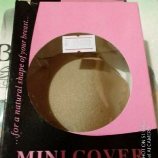 Miếng dán núm ,che đâu ngực , vải  dán  2 màu đen,da