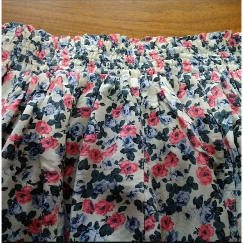 Chân váy hoa nhí 2 tầng xuất nhật | BigBuy360 - bigbuy360.vn