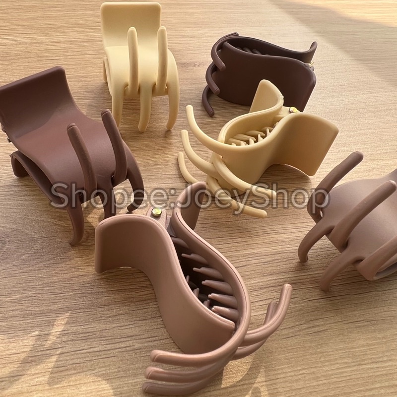 Kẹp Tóc Càng Cua 5 Răng Màu Chocolate Nhựa Nhám Không Gãy
