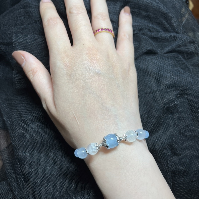 Vòng tay aqua mix moon