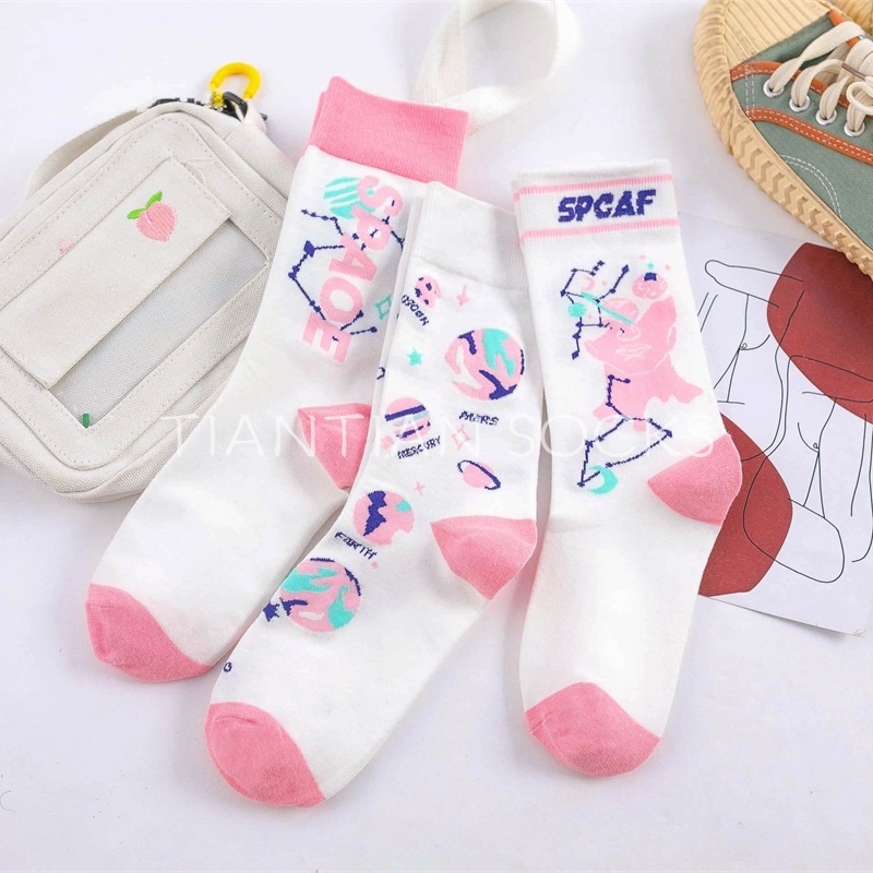 TIAN TIAN T111 Tất nữ cổ cao mới về Vớ thể thao trượt ván cổ vừa họa tiết hoạt hình kiểu Nhật Bản  thời trang