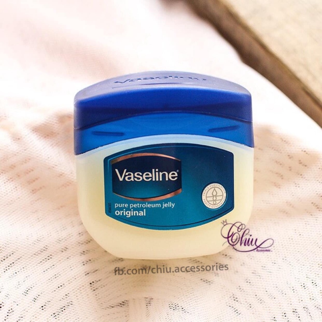 Sáp dưỡng ẩm phục hồi da khô, nứt nẻ Vaseline Pure Petroleum Jelly Original (100g/50g)