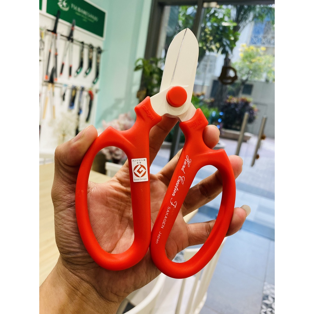 Kéo Cắt Hoa Nhật Bản Sakagen Hand Creation F170 - Sử Dụng Tay Trái