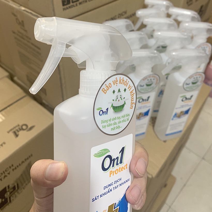 Dung dịch sát khuẩn tay khô nhanh On1 500ml C0202, nước sát khuẩn giúp làm sạch, dưỡng ẩm da tay hương thơm dễ chịu