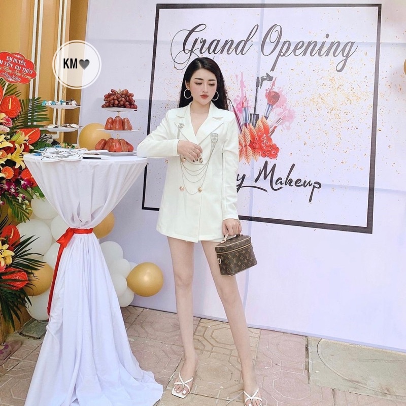 Ghim cài áo đính đá hot girl,tang cài áo chan€l sang chảnh - Hari Korea Accessories