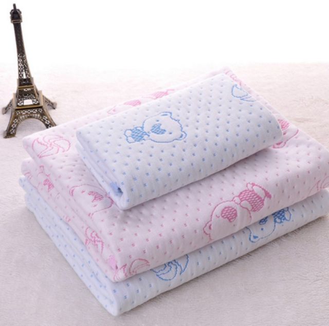 Tấm lót chống thấm cotton 4 lớp