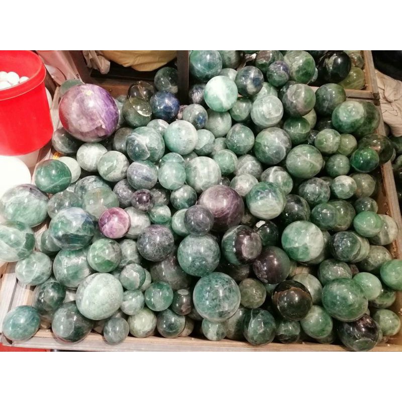 Quả cầu đá đen dùng thanh tẩy bài tarot, dùng phong thủy, bàn thờ Thần tài, bàn làm việc, sưu tầm