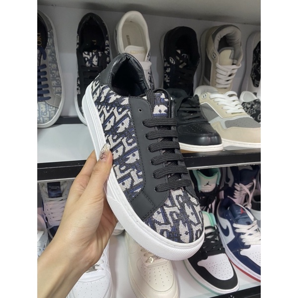 Giầy thể thao Dior vân chìm cao cấp 2205