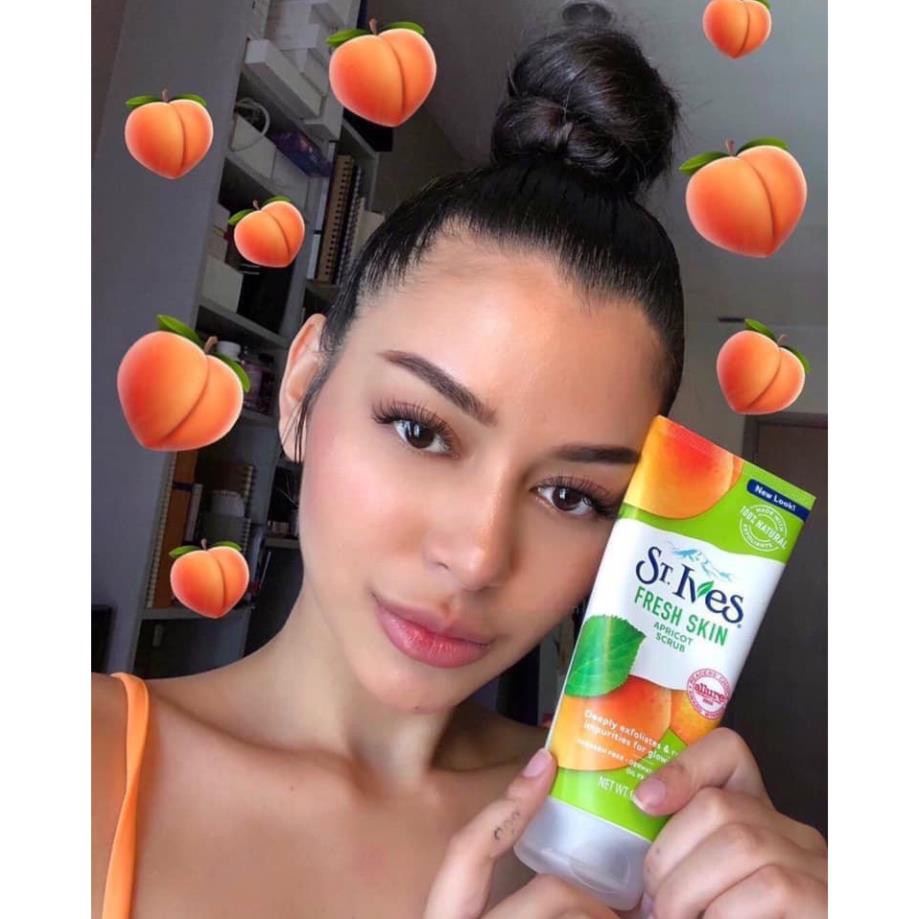 SỮA RỬA MẶT TẨY TẾ BÀO CHẾT ST IVES MỸ