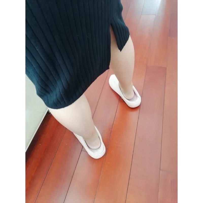 Chân váy len dáng bút