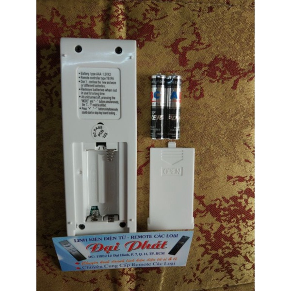 Điều Khiển Máy Lạnh GREE inveter Vuông ( Hàng Chính Hãng Mới 100%)