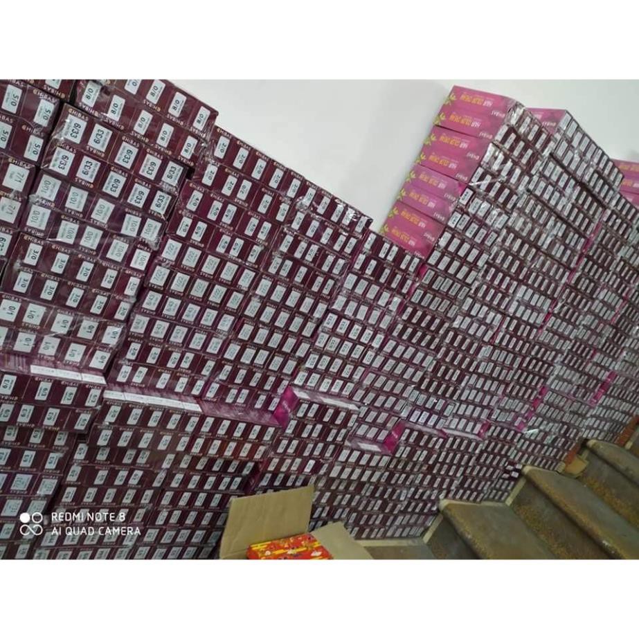 Tặng kèm bộ gang tay và oxy