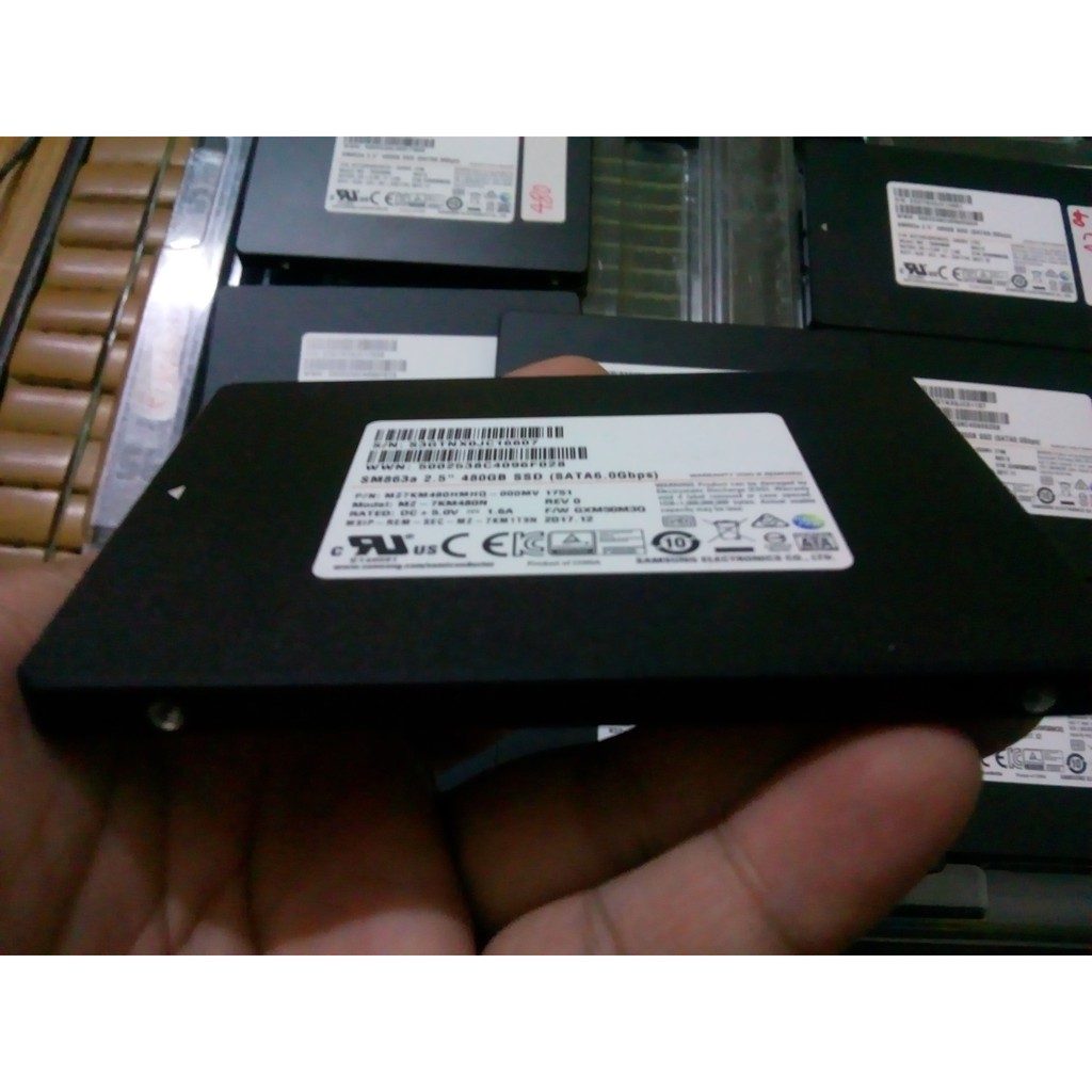 Ổ cứng SSD SAMSUNG SM863A Enterpeise SATA3 đã qua sử dụng - chuyên dùng cho Máy chủ / Server Quán nét