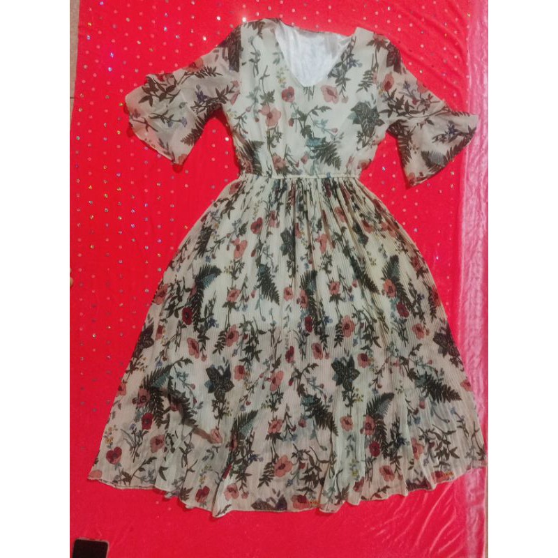 Đầm hoa dập ly dáng vintage hàng secondhand