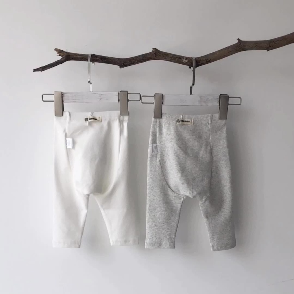 Quần legging cho bé từ 5kg đến 13kg chất liệu cotton mềm mịn ôm sát và giữ ấm cho bé tốt