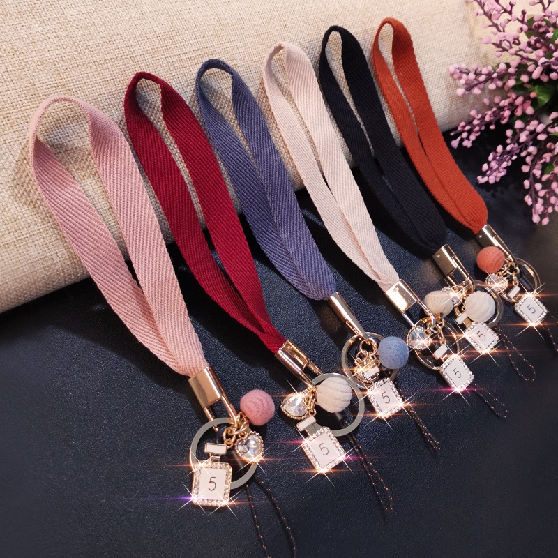 Dây Đeo Điện Thoại/Thẻ USB Gắn Quả Bông