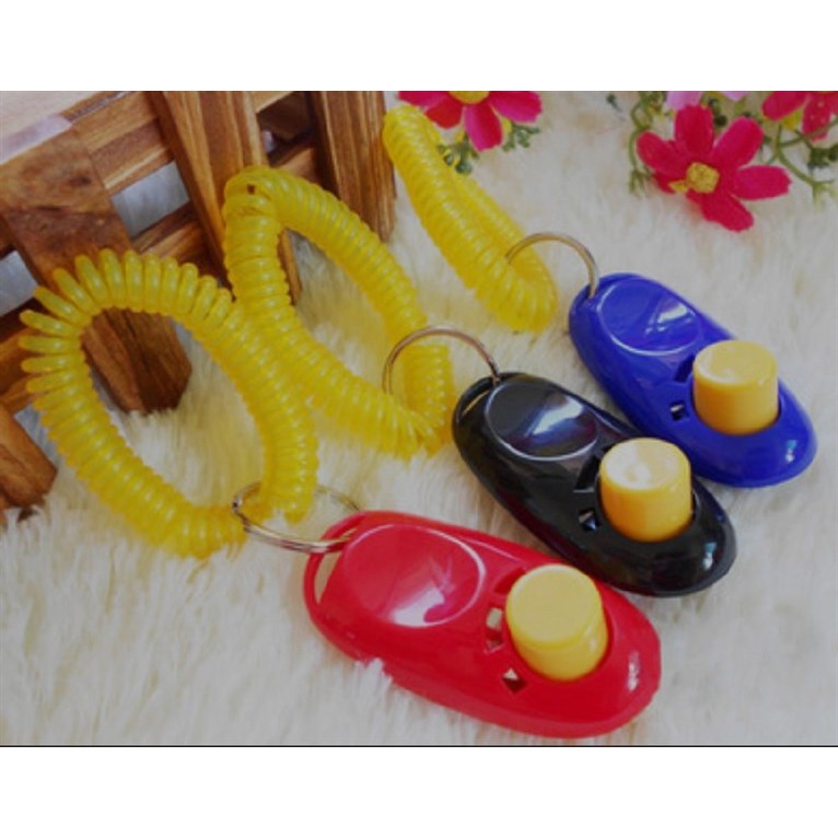 Clicker dạy chó