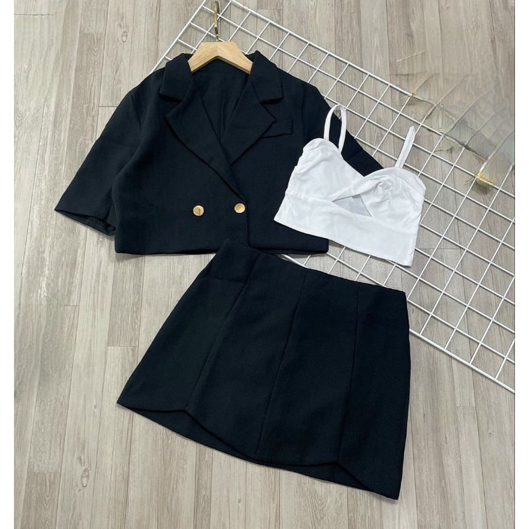 Set 3 món Áo khoác croptop, Áo 2 dây xoắn ngực + chân váy .