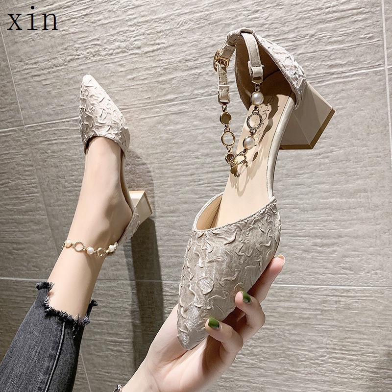Giày Cao Gót Đế Dày Mũi Nhọn Cài Khóa Đính Ngọc Trai Màu Đen Dễ Phối Đồ Thời Trang Mùa Hè Phong Cách Hàn Quốc Dành Cho Nữ 2021