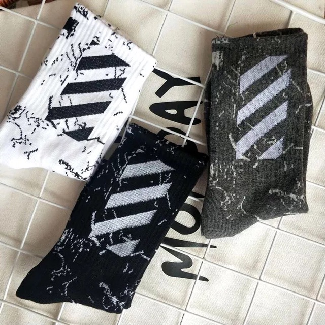 Tất vớ OFF WHITE phẩy sơn hàng Quảng Châu