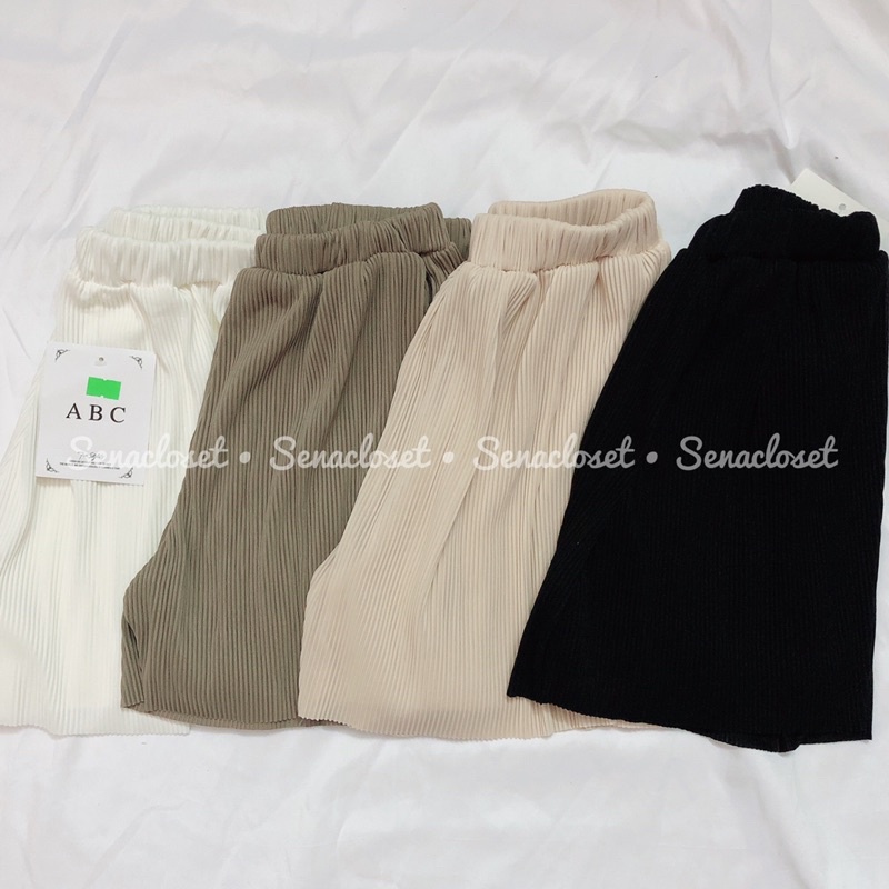 Quần đùi sooc tăm dập li lưng chun form rũ (Ảnh thật/ Video)