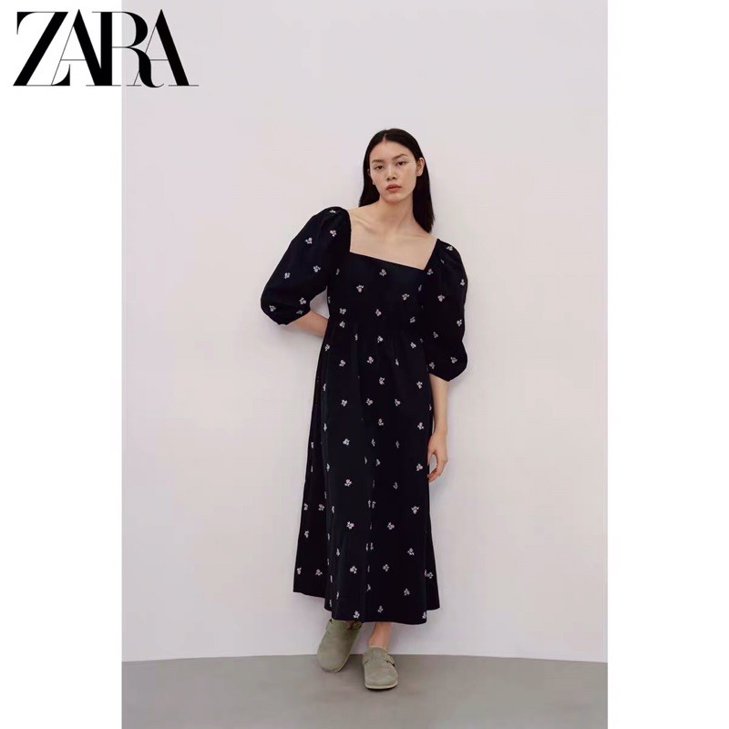 Đầm maxi Zara new best seller 2021 màu đen cổ vuông thêu hoa