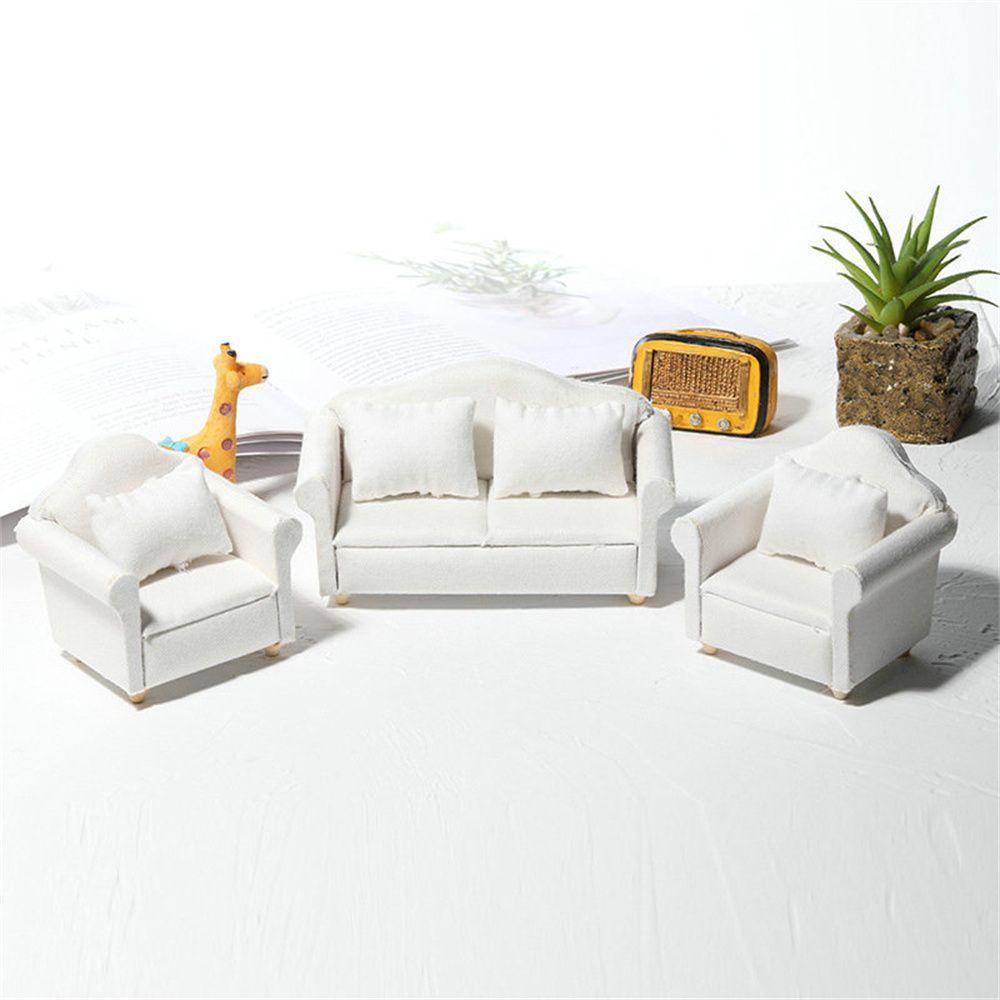 Mô Hình Ghế Sofa Gỗ Mini Tỉ Lệ 1: 12 Dùng Để Trang Trí Nhà Búp Bê