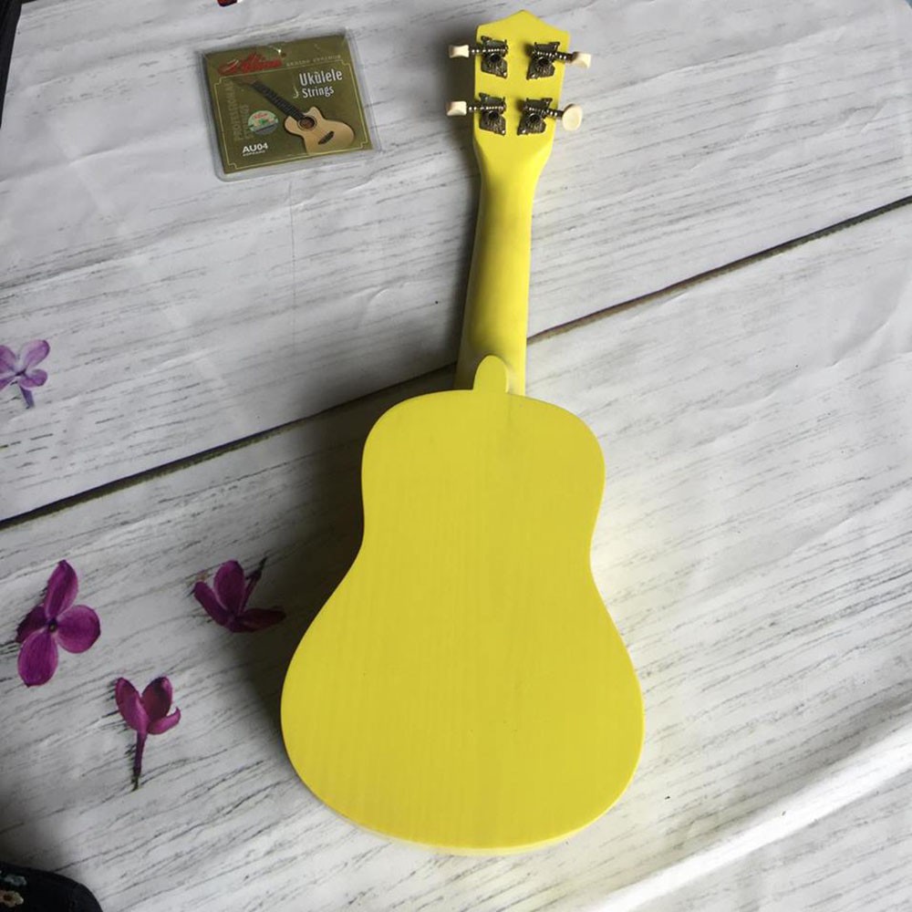 Đàn ukulele gỗ tặng bao và phụ kiện