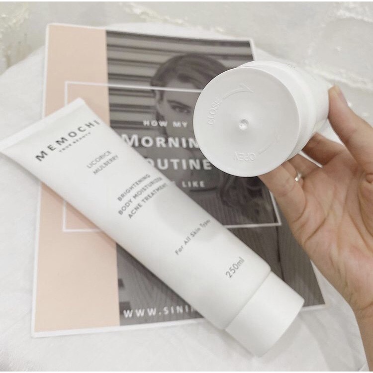 Kem body Memochi kem dưỡng trắng da toàn thân 250ml