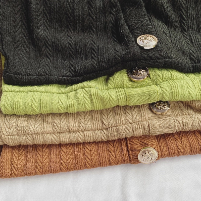 Đầm Ôm Body Tay Ngắn Phối Nút Siêu Xinh