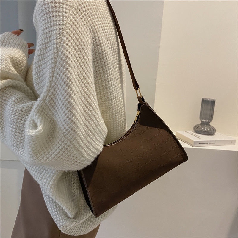 Túi đeo vai nhám phong cách retro thanh lịch dễ phối đồ thời trang xuân hè thiết kế mới 2022 cho nữ