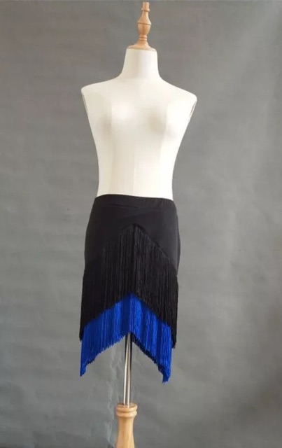 Chân đầm khiêu vũ dance