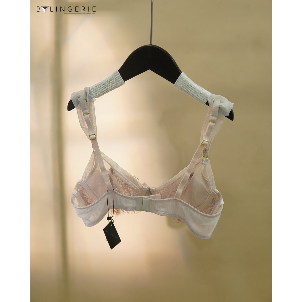 Bộ đồ lót ren nữ BY LINGERIE màu hồng nude có gọng không độn mút B189 | BigBuy360 - bigbuy360.vn