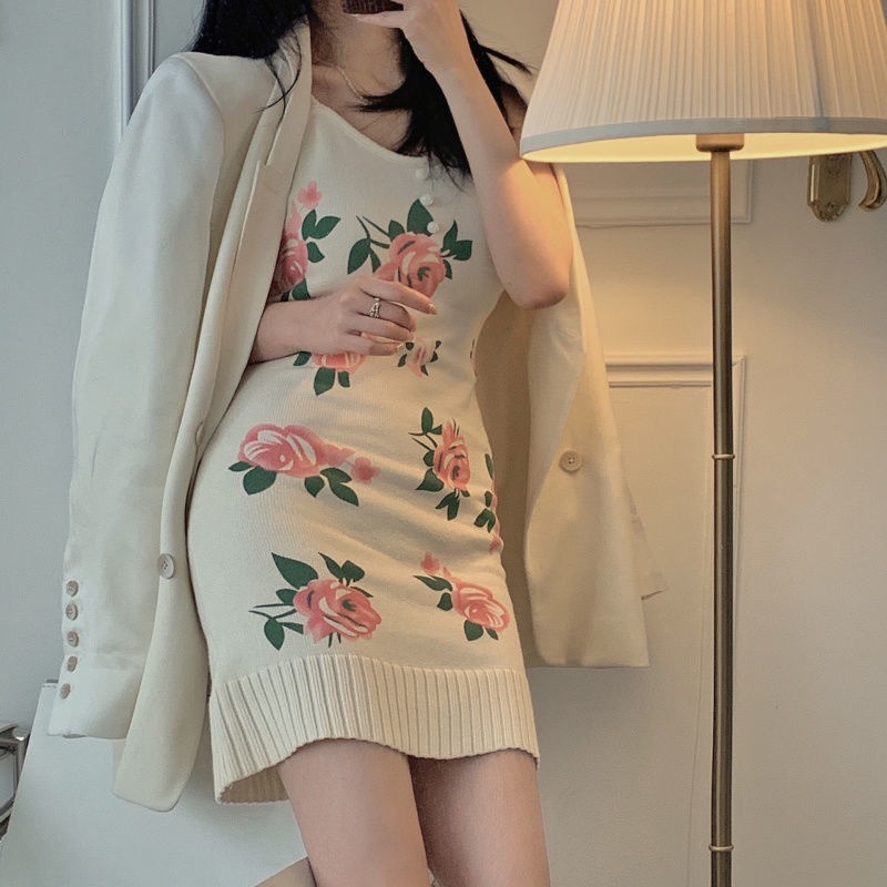 Đầm dệt kim hai dây in hoa phong cách mùa xuân mới cho nữ