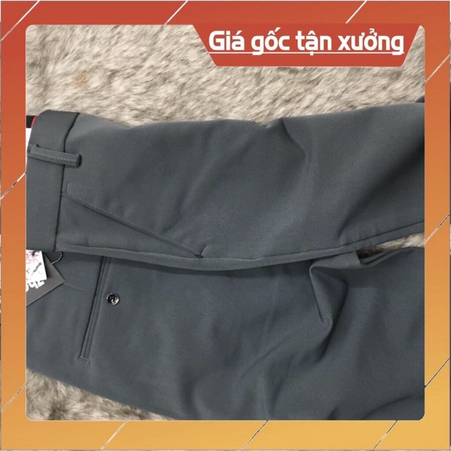 Hình thật Quần tây âu nam thiết kế phom dáng ôm vừa phải, phù hợp để đi học , đi làm trong môi trường công sở sang trọng