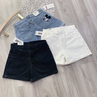 Quần soóc bò thêu micky