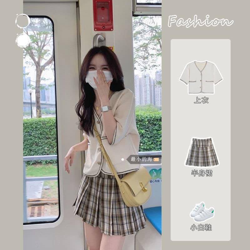 Set Áo Kiểu + Chân Váy Xoè Kẻ Sọc Caro Kèm Quần Trong Hot Trend 2021 (Kèm ảnh thật)
