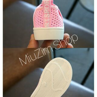 Giày slipon lưới (hoặc kín)