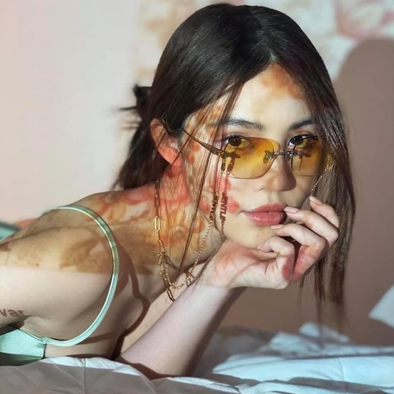 Kính râm nam nữ đẹp thời trang mắt vuông chống tia UV chống chói cao cấp Daisy Wanna Hang WHGM71