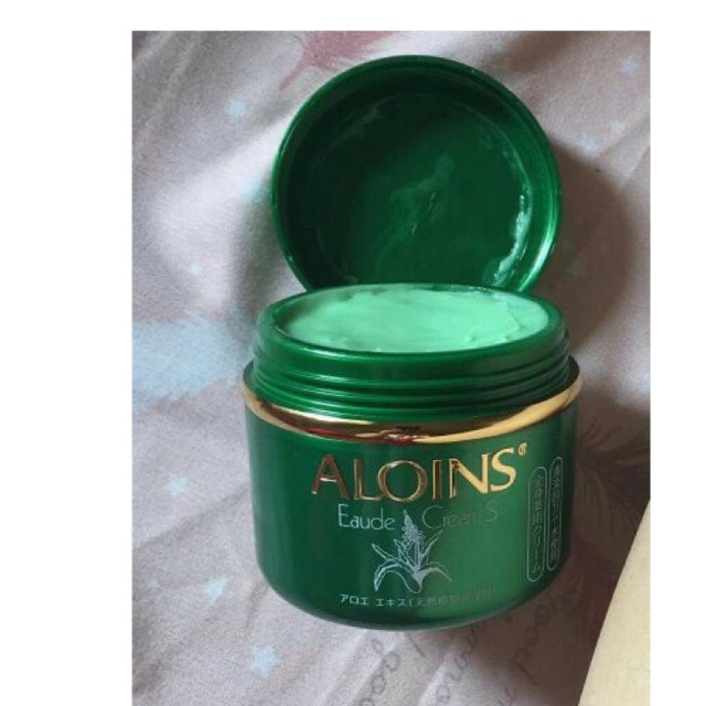 Kem xanh lô hội trị nửt nẻ aloins