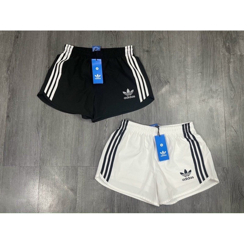 quần short nữ tập gym